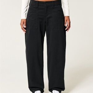 Hollister Low Rise Baggy Cargo Pants